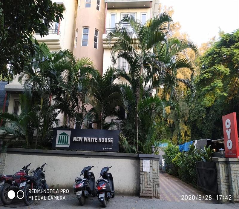 Hotel White House 푸네 외부 사진