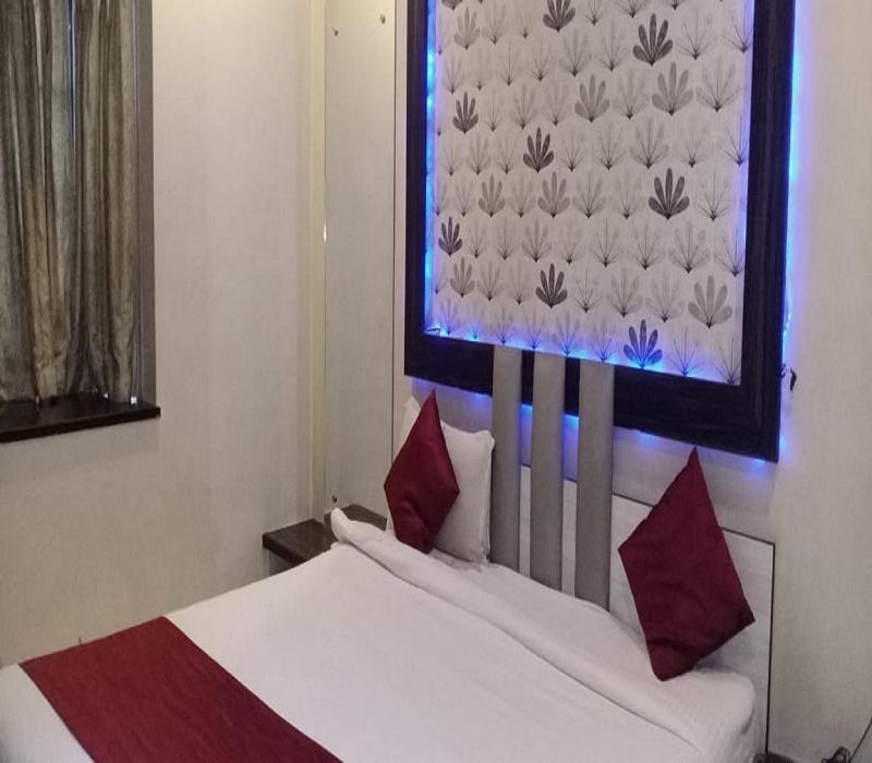 Hotel White House 푸네 외부 사진